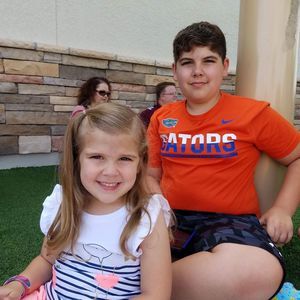 Meet your Posher, Kira